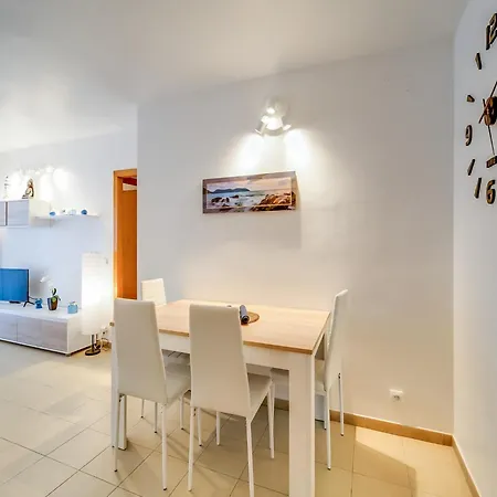 Apartment Vivalidays Edurne - - Costa Brava